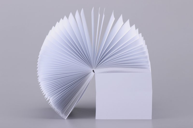 Notizw�rfel wei�, blockverleimt, nachhaltig, 9x9x9 cm